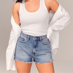 Abercrombie High Rise Mom Short